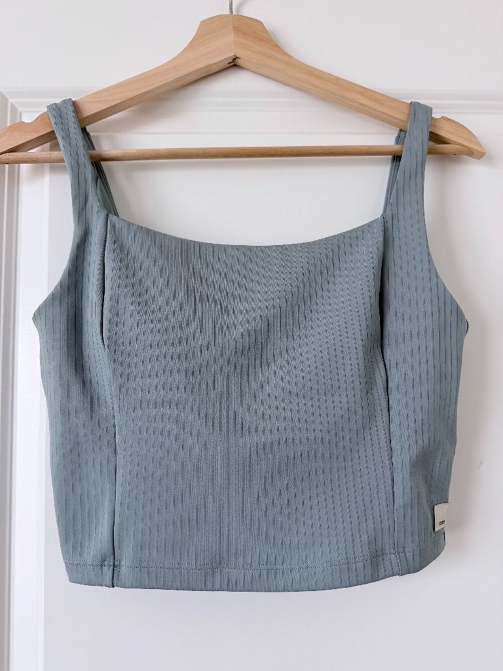 NEW Vuori Inversion Rib Support Tank Small Mist - Picture 4 of 8